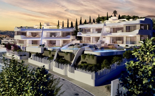 Premium penthouses right next to the golf course with sea views and private pools in Marbella